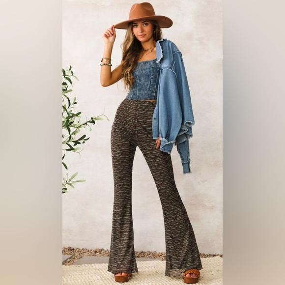 Willow & Root Pants - Willow & Root Mesh Flare Stretch Pants
